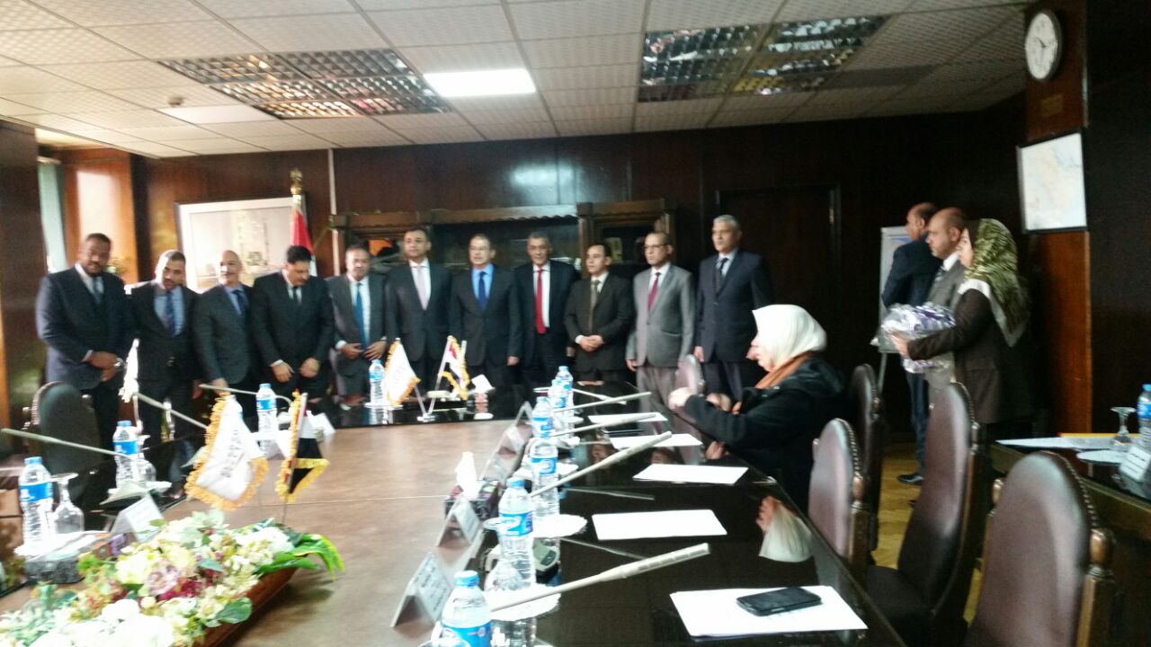 توقيع عقد حزمة التركيبات الميكانيكية لمشروع اسيوط 3 بالوليدية.....